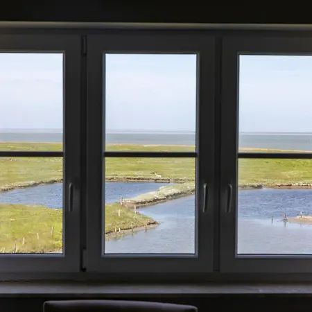 Anker's Hoern - & Restaurant Auf Der Hallig 3* Лангенес